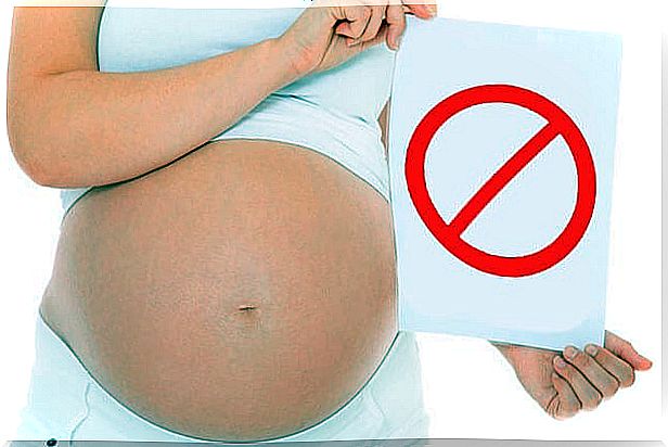 12 things a pregnant woman should not do