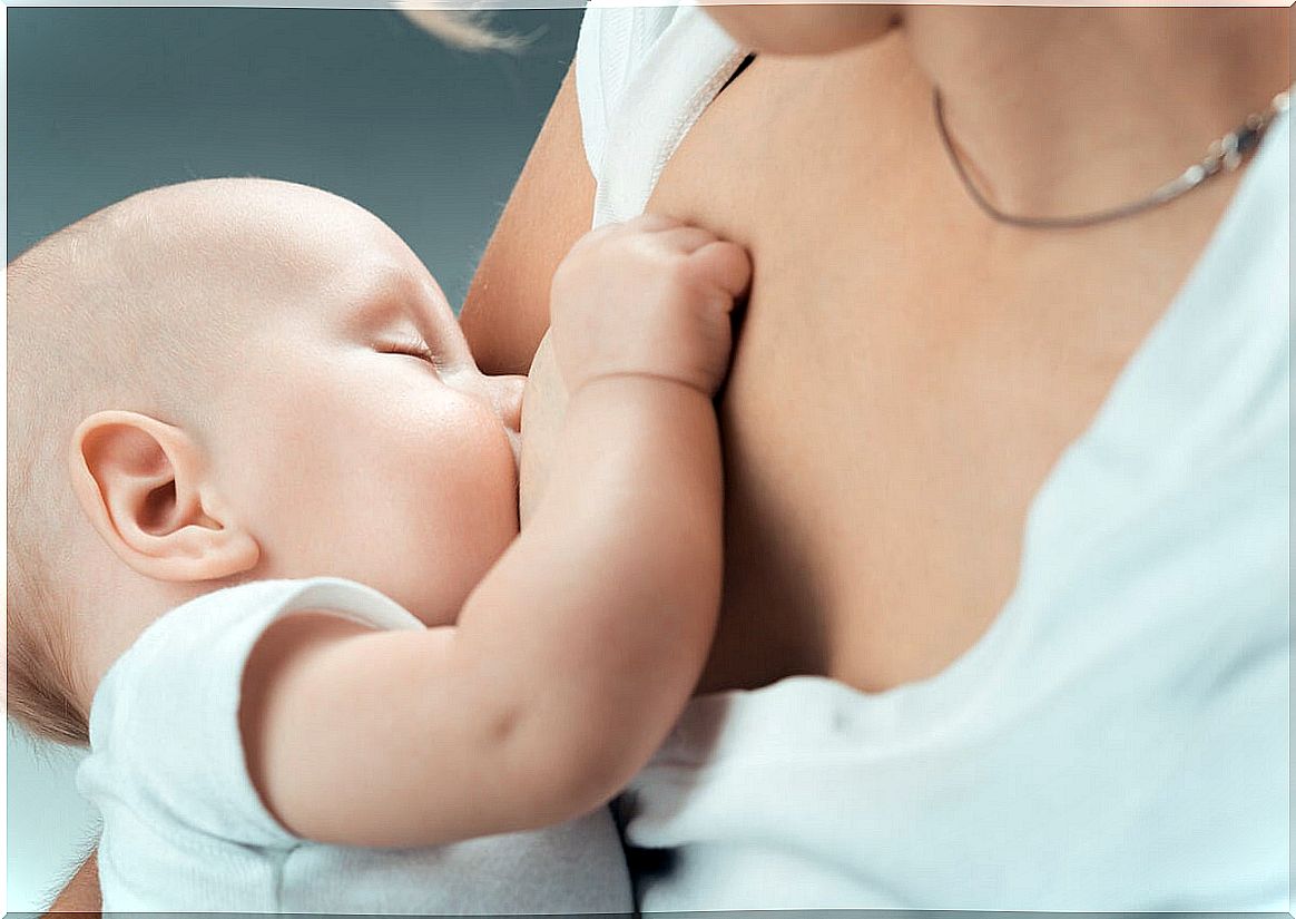 Breastfeeding is positive for the child and his mother.